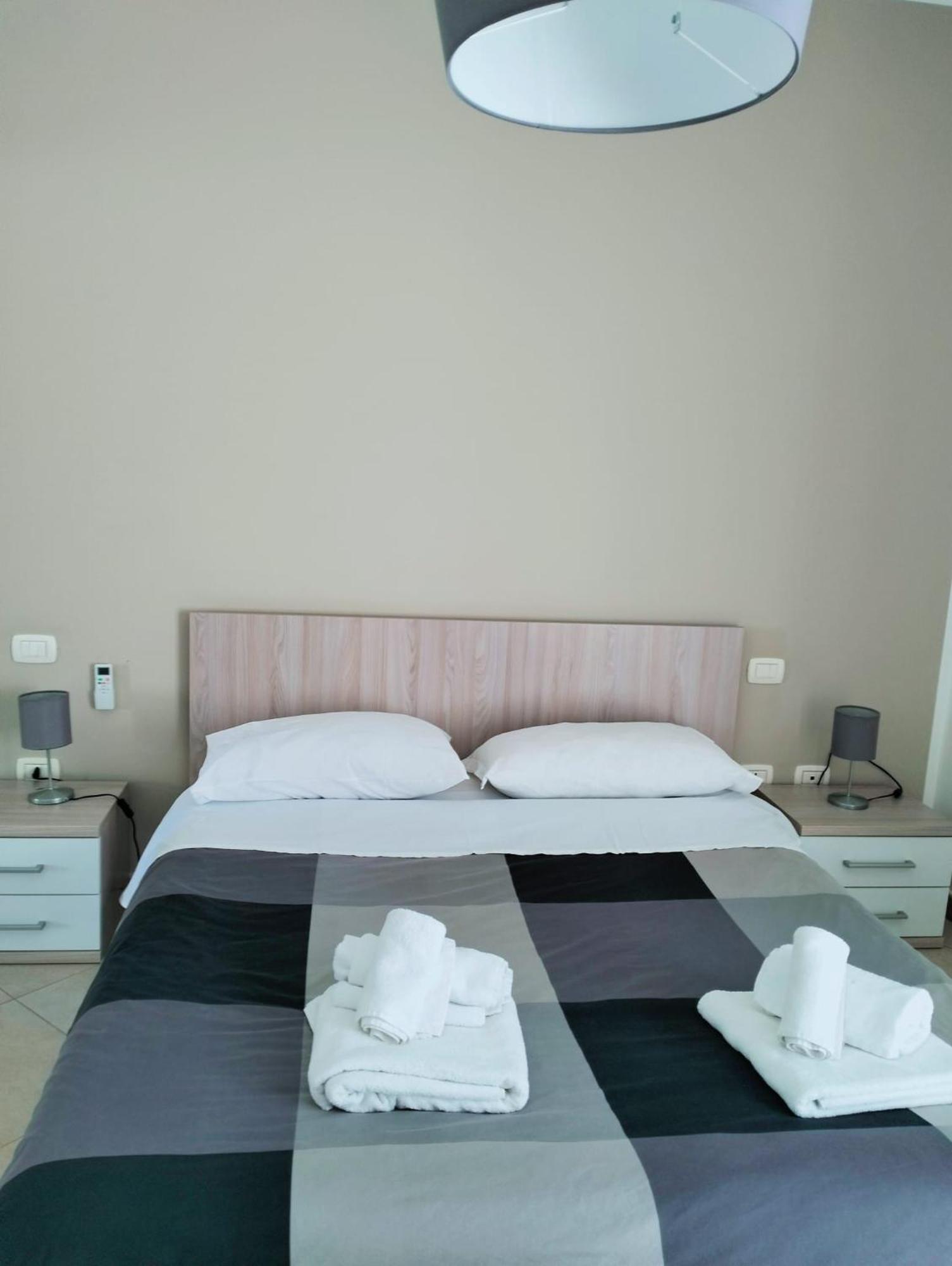 Red Luxury In Borgo Guardiola Near Cefalu Mandra Capreria Dış mekan fotoğraf