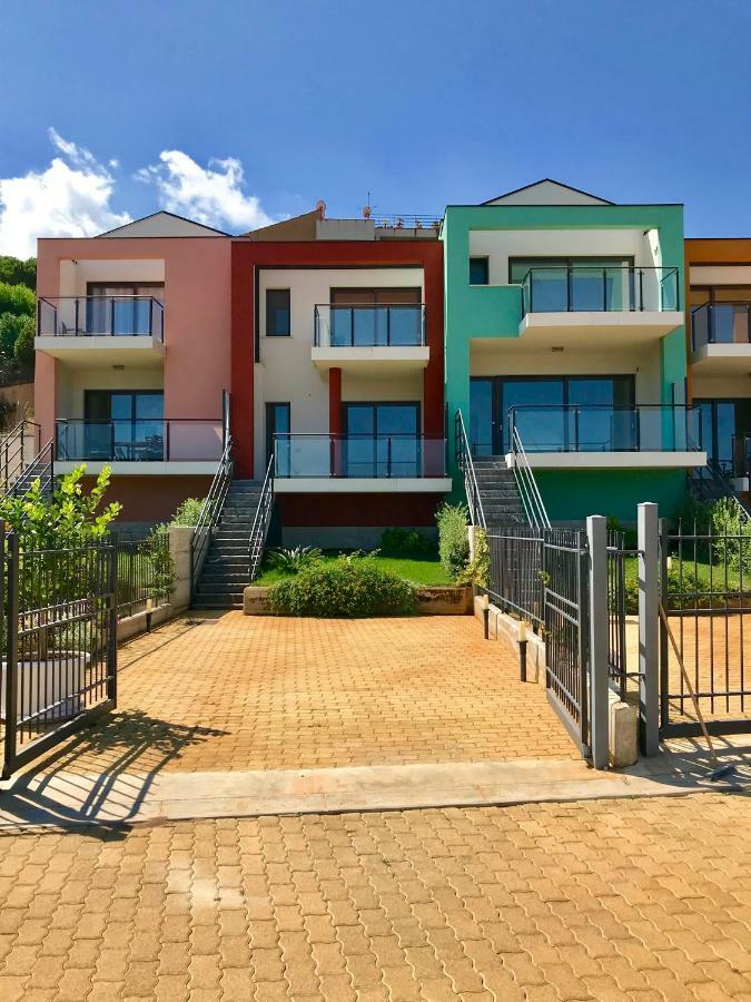 Red Luxury In Borgo Guardiola Near Cefalu Mandra Capreria Dış mekan fotoğraf